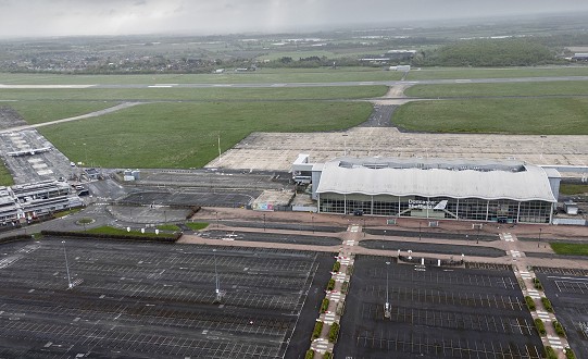 Aviation leaders 2Excel land back in Doncaster as first aircraft returns to the airport